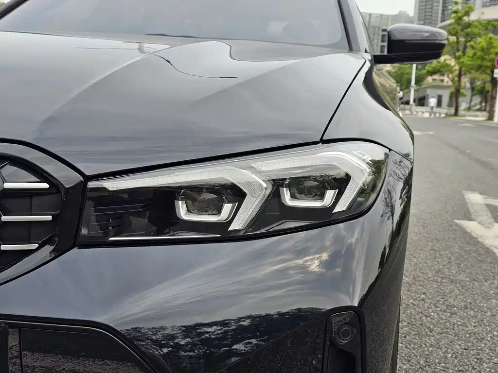 BMW 3 Series 2023 325i M Sports Night Package купить на сайте DeffCars