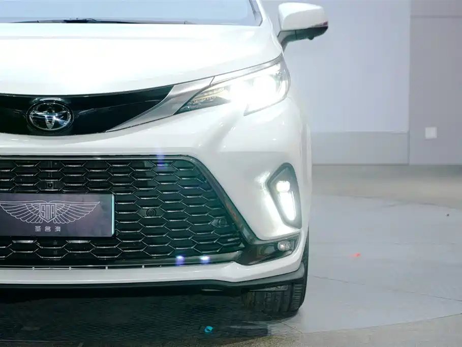 Grevia 2024 2.5L hybrid premium PLUS four-wheel drive version купить на сайте DeffCars