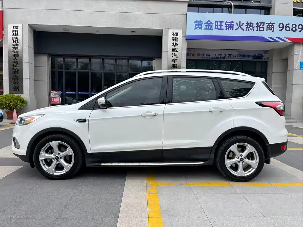 Escape 2018 EcoBoost 180 two-wheel drive platinum airfoil купить на сайте DeffCars