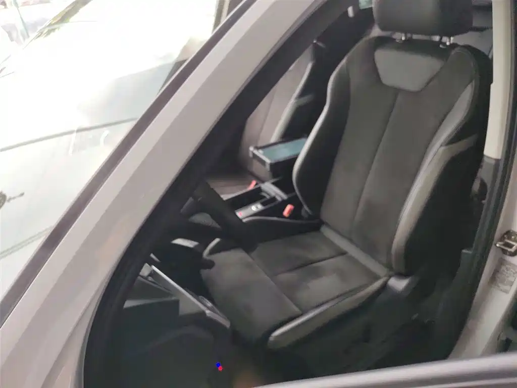 Audi Q3 2019 35 TFSI aggressive and dynamic купить на сайте DeffCars