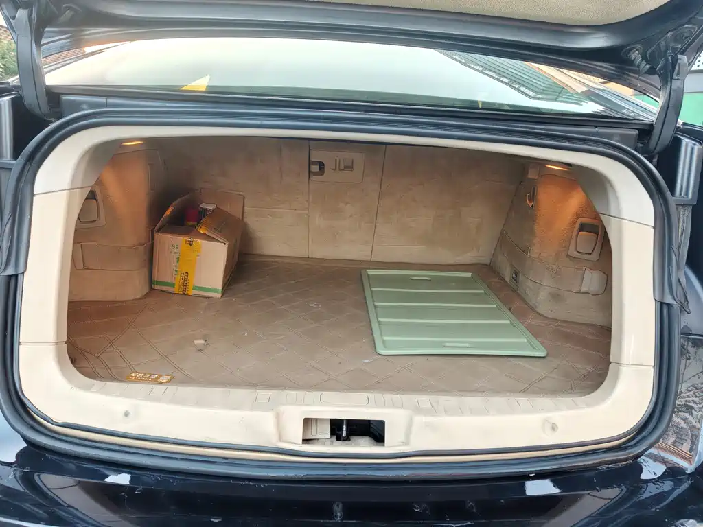 BMW 5 Series GT 2010 535i Luxury купить на сайте DeffCars