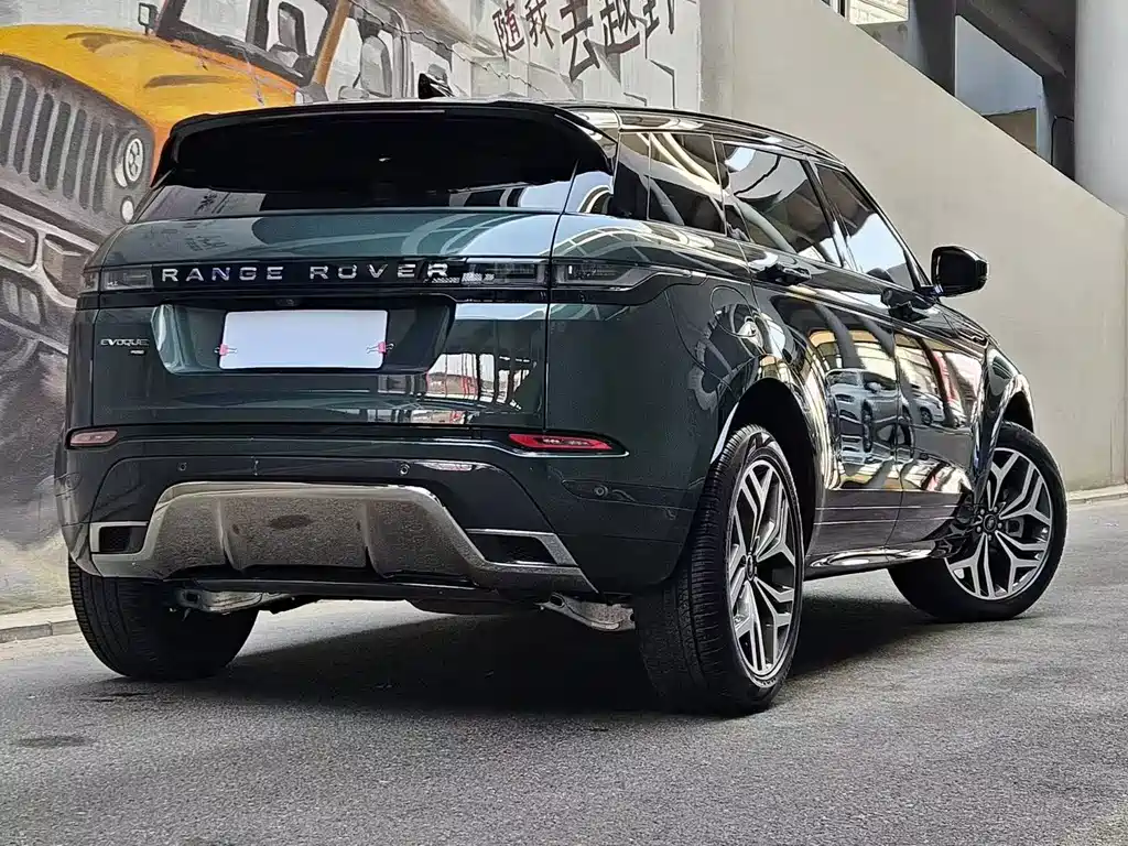 Range Rover Evoque 2022 facelift Evoque L 249PS R-Dynamic Deluxe Edition купить на сайте DeffCars