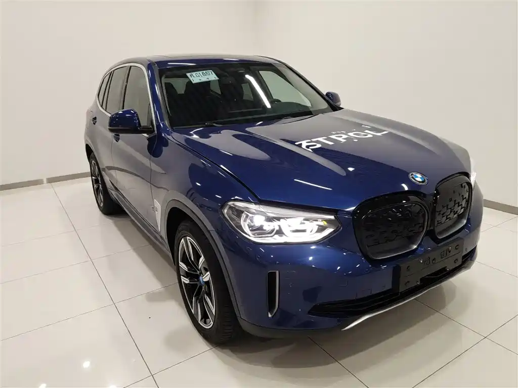BMW iX3 2021 facelift leading model купить на сайте DeffCars