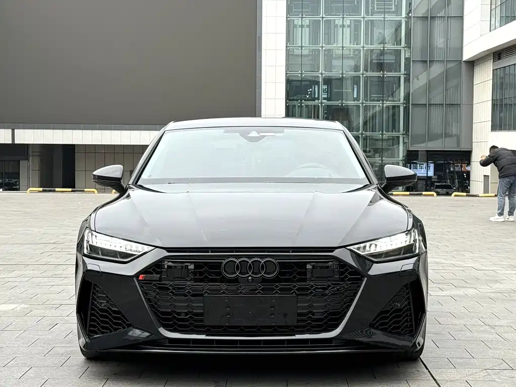 Audi A7 2023 45 TFSI Premium Selection купить на сайте DeffCars