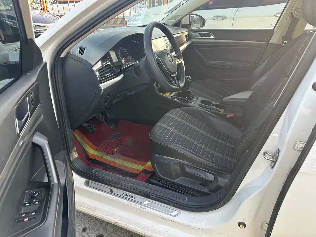 Lavida 2019 1.5L Manual Comfort Edition National VI купить на сайте DeffCars