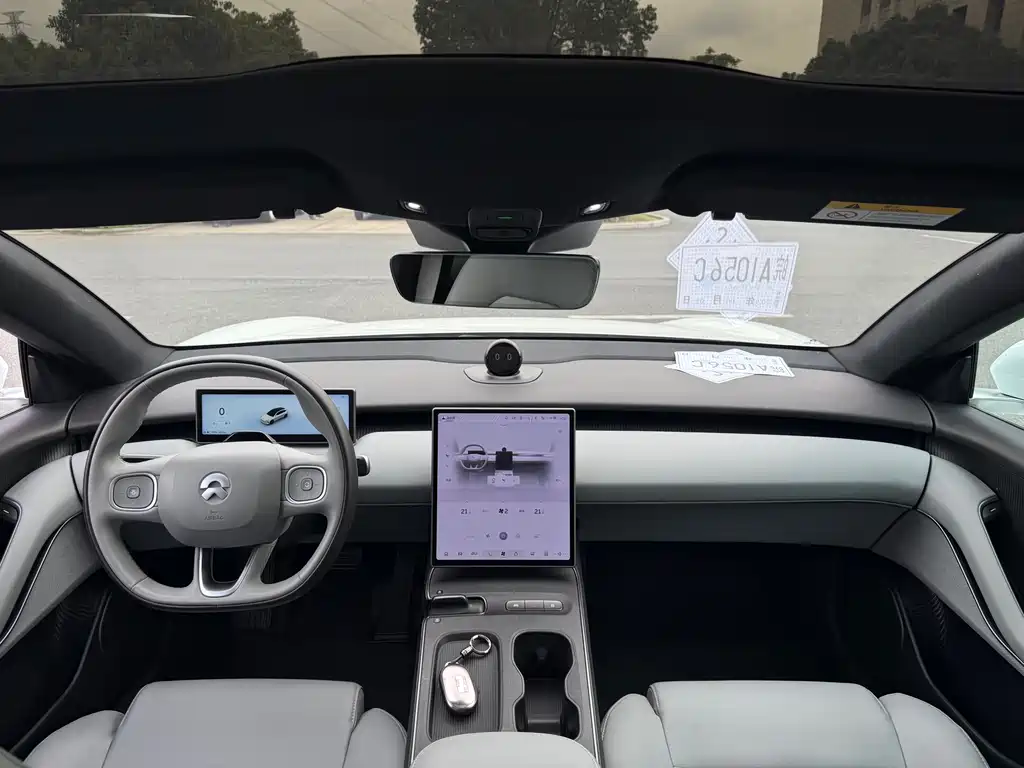 NIO ET5T 2024 model 75kWh Touring купить на сайте DeffCars