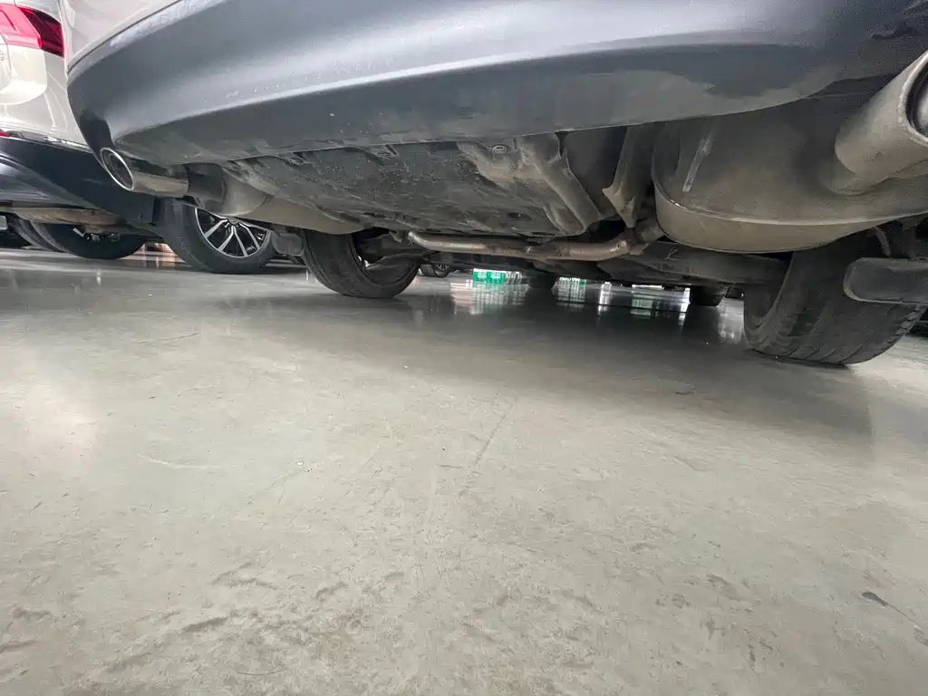 Camry 2021 2.5G Deluxe Edition купить на сайте DeffCars