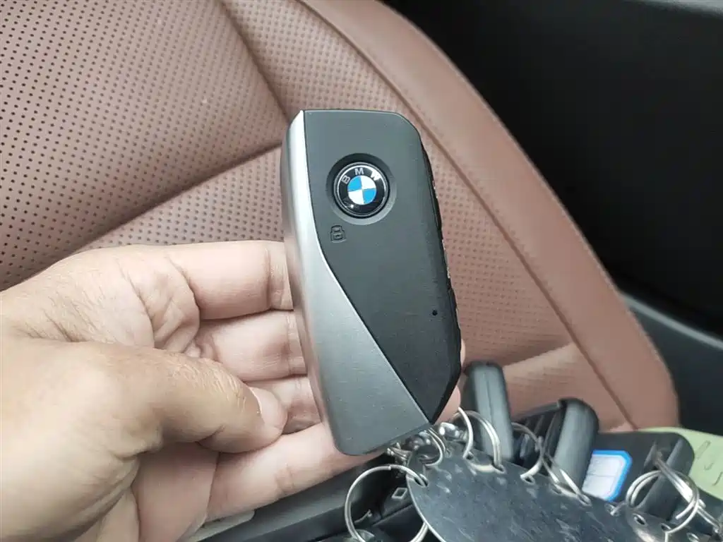 BMW 5 Series 2025 530Li Exclusive M Sports Package купить на сайте DeffCars