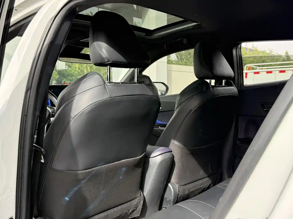 Yize IZOA 2020 2.0L Yichi Edition купить на сайте DeffCars