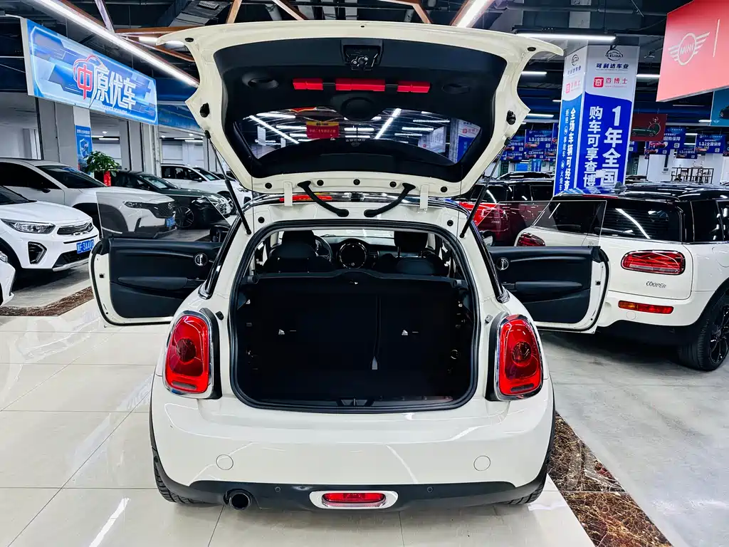 MINI 2016 1.5T COOPER купить на сайте DeffCars
