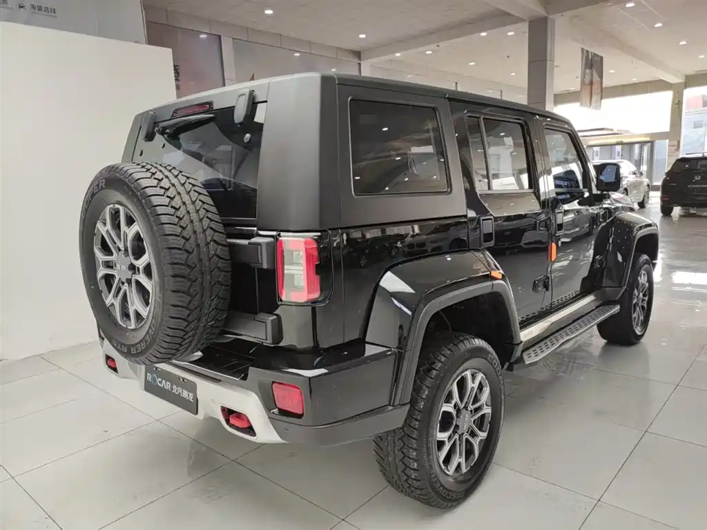 Beijing Off-Road BJ40 2024 2.0T City Hunter Honor Edition купить на сайте DeffCars