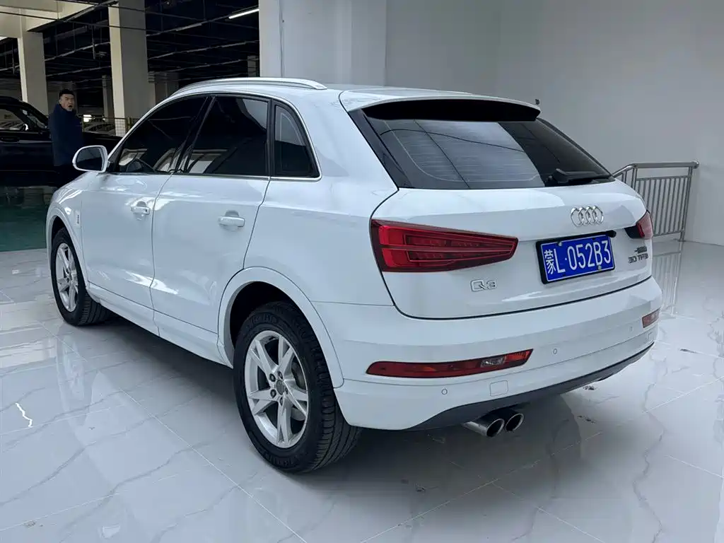 Audi Q3 2018 30th Anniversary Model 30 TFSI Fashion Model купить на сайте DeffCars