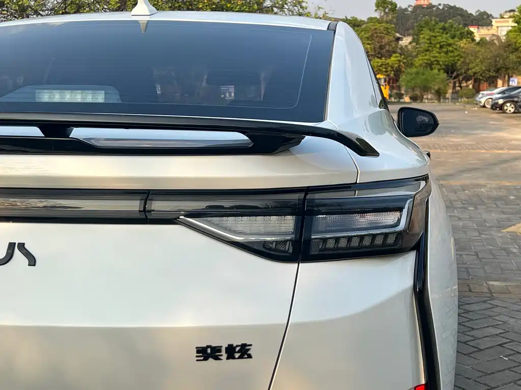 Yixuan 2024 1.5L automatic fast version купить на сайте DeffCars