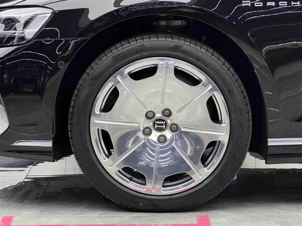 Audi A8 2025 A8L Horch Founder’s Edition 55TFSI купить на сайте DeffCars