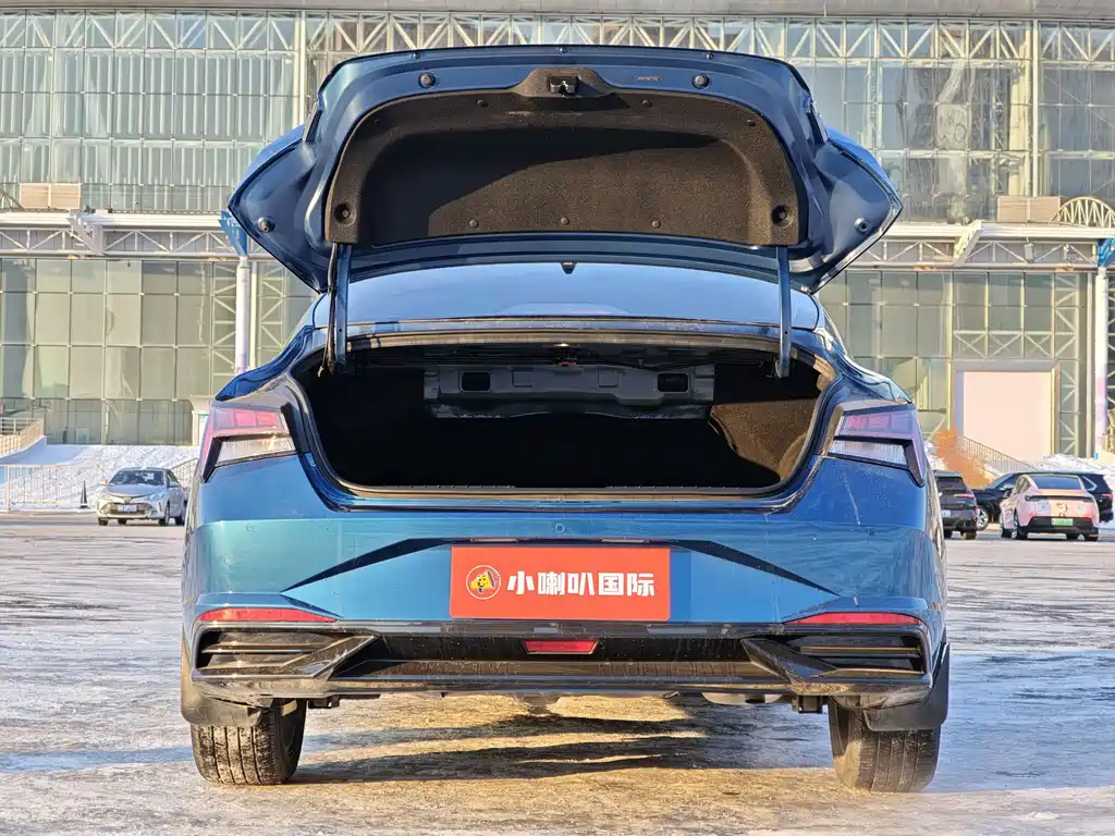 Elantra 2022 1.5L CVT LUX Premium Edition купить на сайте DeffCars