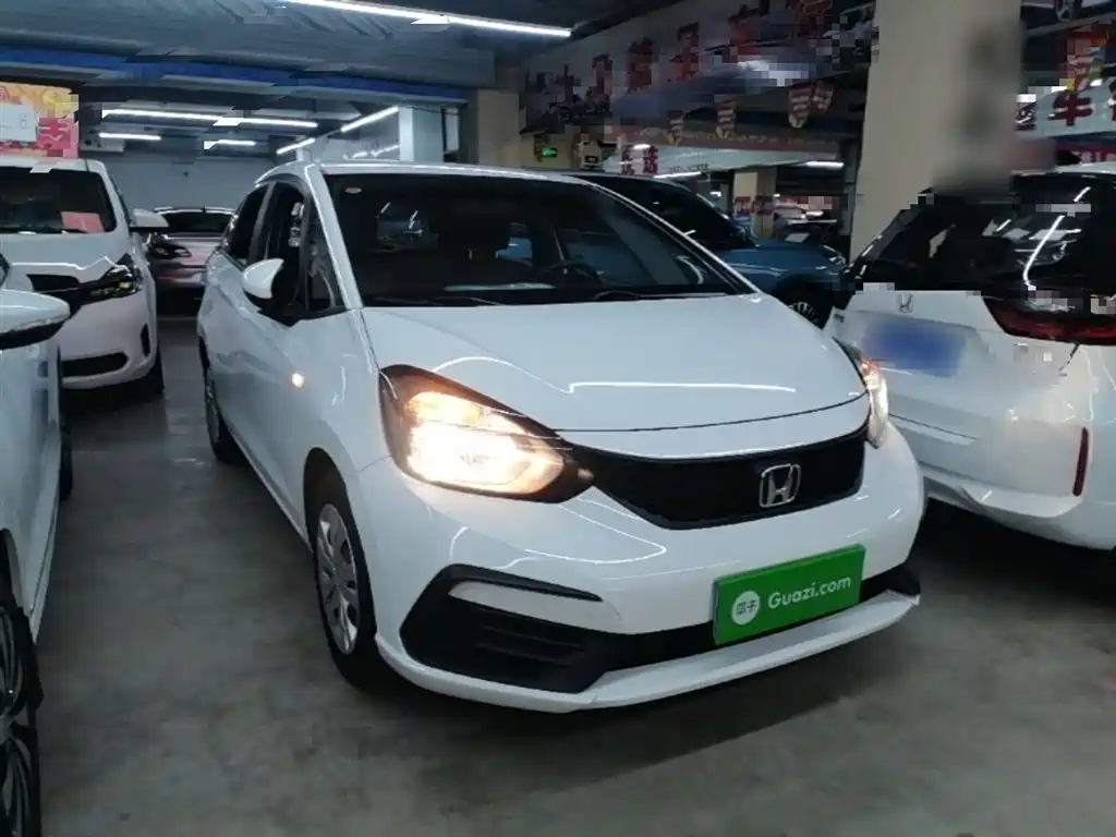 Fit 2021 1.5L CVT Trendy Edition купить на сайте DeffCars