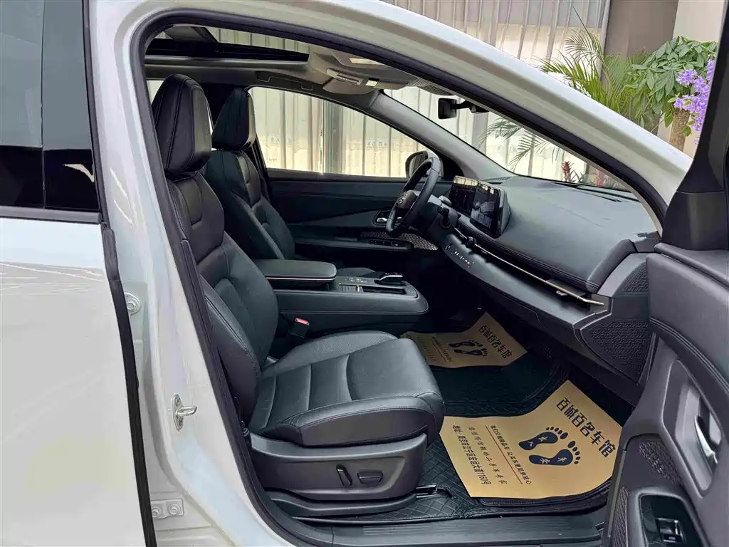 ARIYA 2022 two-wheel drive long range top version купить на сайте DeffCars