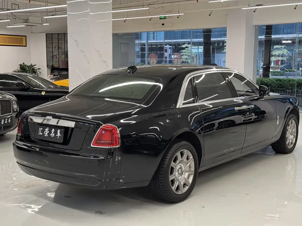 Ghost 2018 6.6T long wheelbase version купить на сайте DeffCars