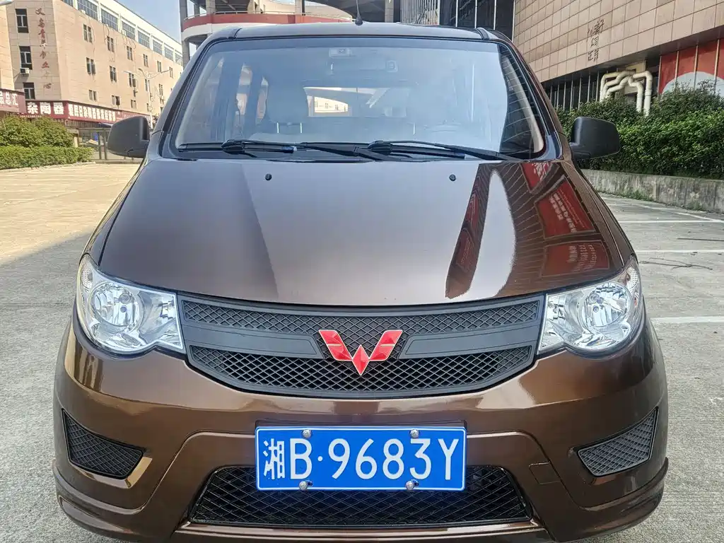 Wuling Hongguang 2015 1.2L S basic model National IV купить на сайте DeffCars
