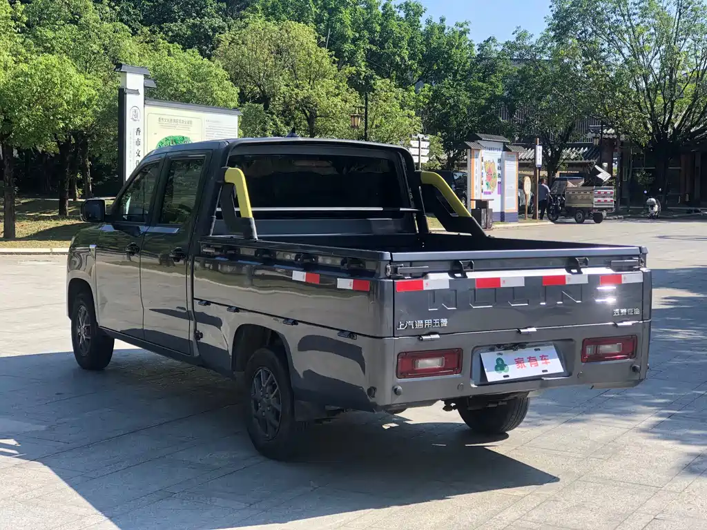 Wuling Zhengtu 2021 1.5L pioneering LAR купить на сайте DeffCars