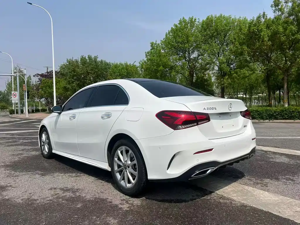 Mercedes-Benz A-Class 2022 A 200 L Sports Sedan Fashionable купить на сайте DeffCars