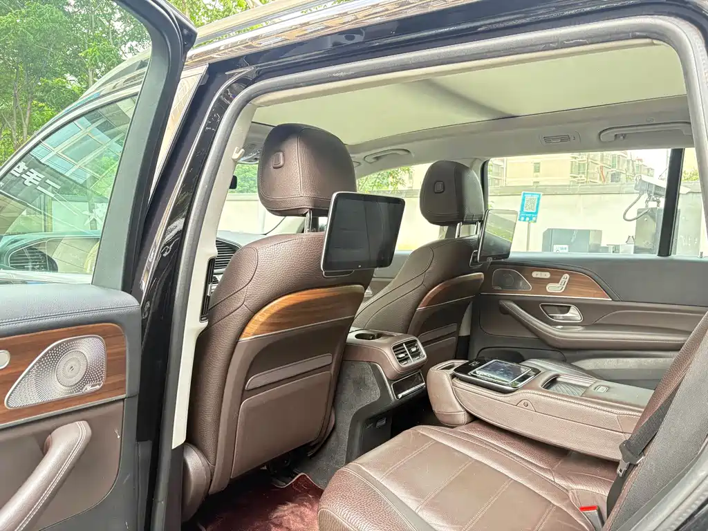 Mercedes-Benz GLS 2023 GLS 450 4MATIC Fashion Model купить на сайте DeffCars
