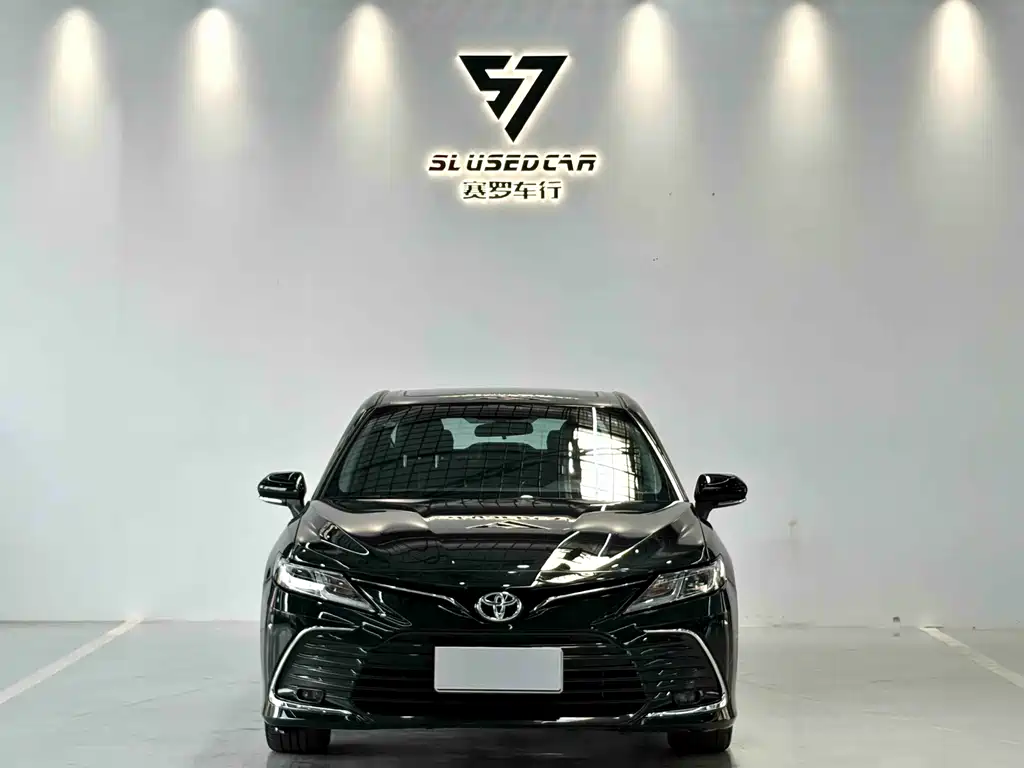 Camry 2022 2.0GVP Leading Edition купить на сайте DeffCars