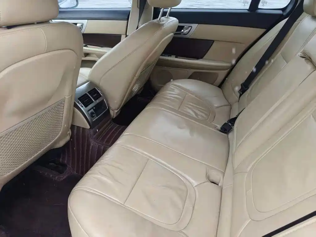 Jaguar XF 2012 XF 3.0L V6 Fenghua Edition купить на сайте DeffCars
