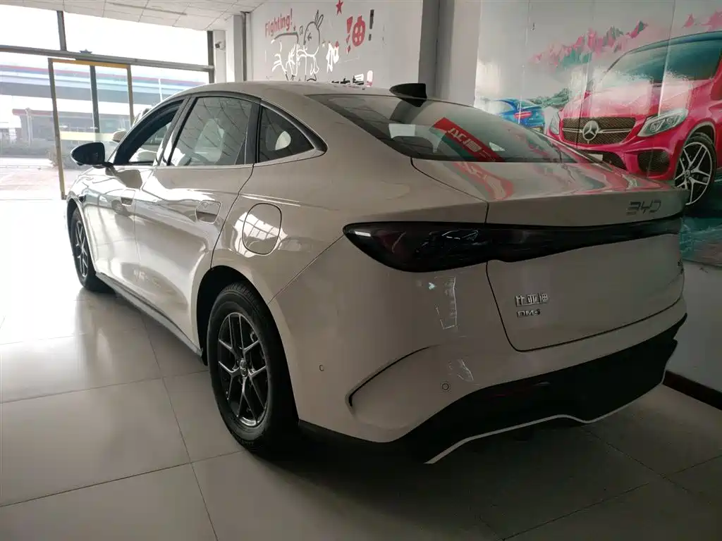 Seal 06 2025 DM-i smart driving version 80KM luxury model купить на сайте DeffCars