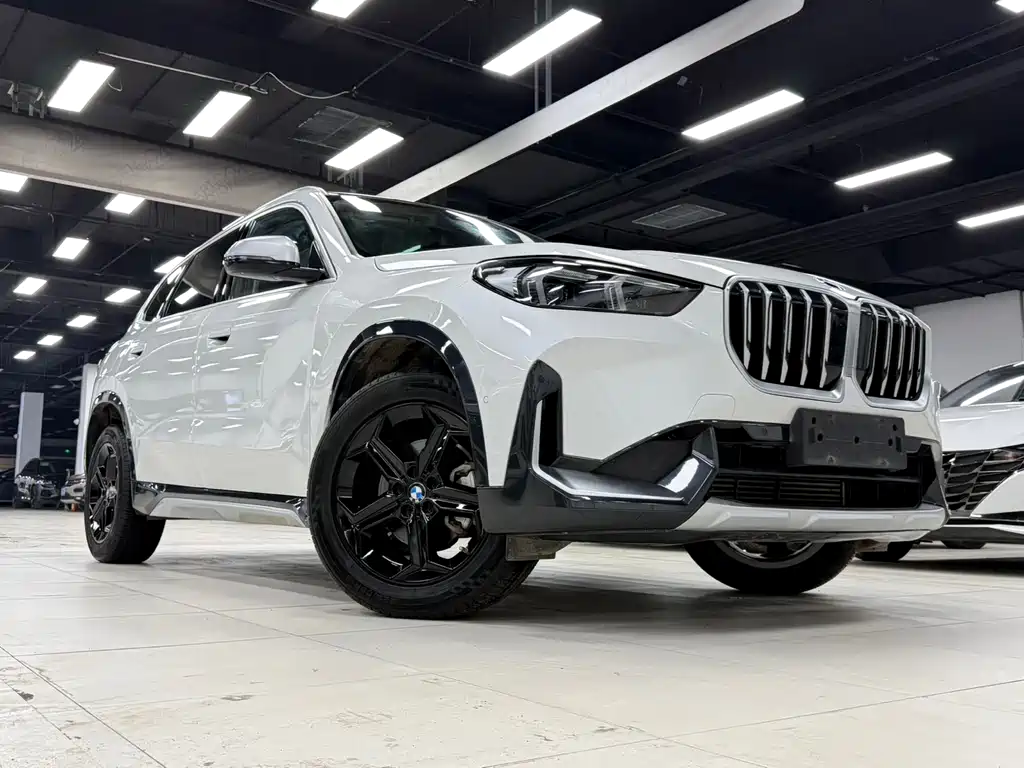 BMW X1 2023 sDrive20Li X Design Package купить на сайте DeffCars