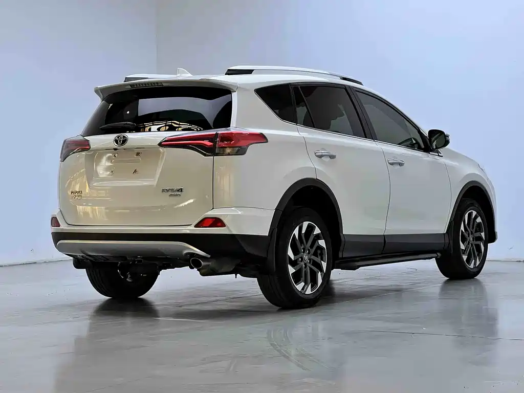 RAV4 Rongfang 2018 2.5L automatic four-wheel drive Elite i version купить на сайте DeffCars