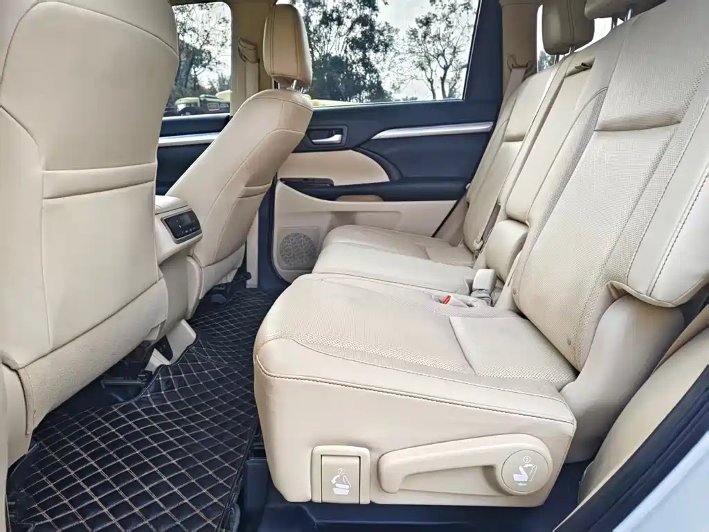 Highlander 2018 2.0T four-wheel drive luxury version, 7 seats, National VI купить на сайте DeffCars