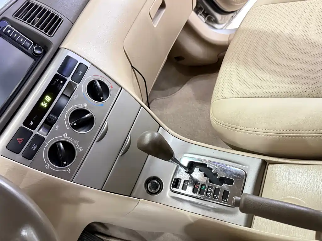 Corolla 2011 1.6L automatic classic version купить на сайте DeffCars