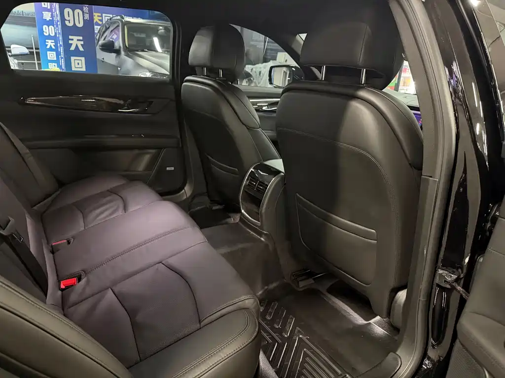 Cadillac CT6 2022 28T luxury model купить на сайте DeffCars