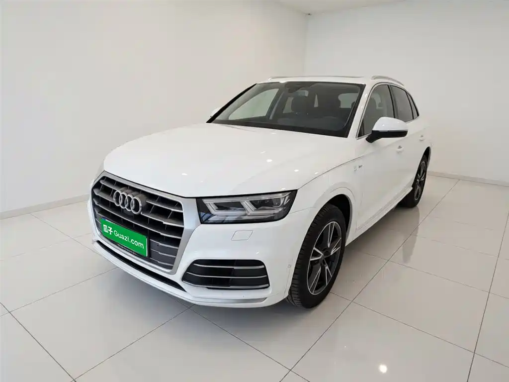Audi Q5L 2020 45 TFSI exclusive and fashionable model купить на сайте DeffCars