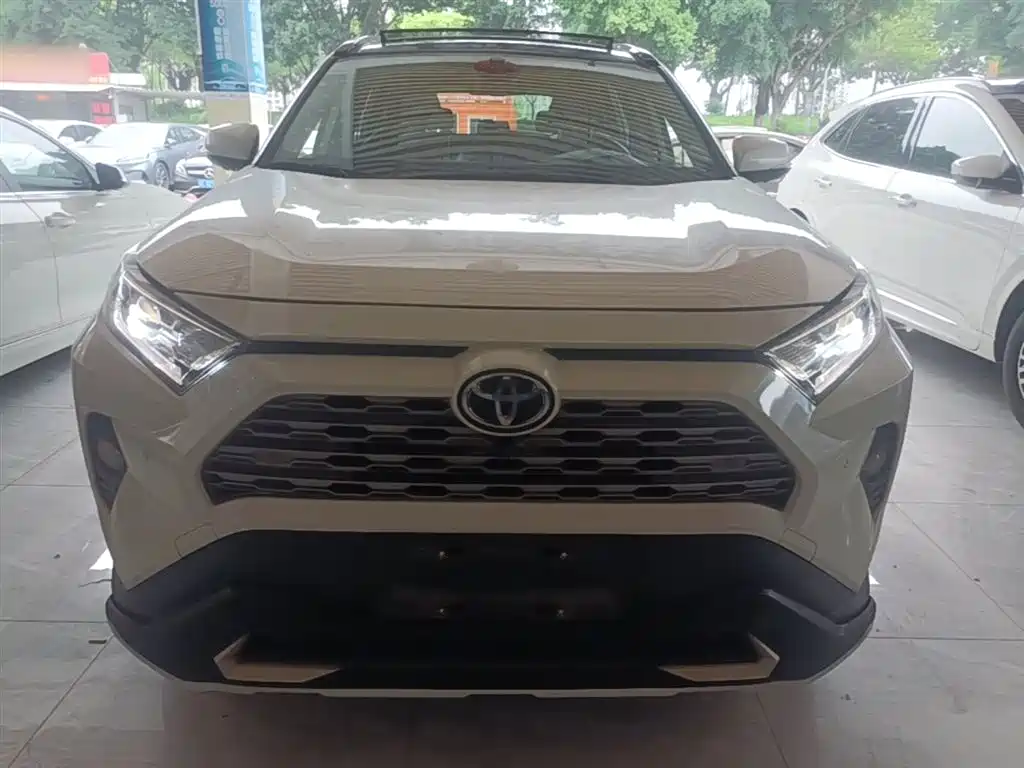 RAV4 Rongfang 2020 2.0L CVT two-wheel drive premium version купить на сайте DeffCars
