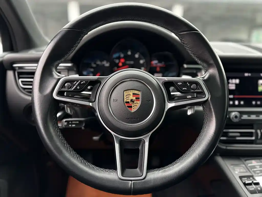 Macan 2020 Macan 2.0T купить на сайте DeffCars