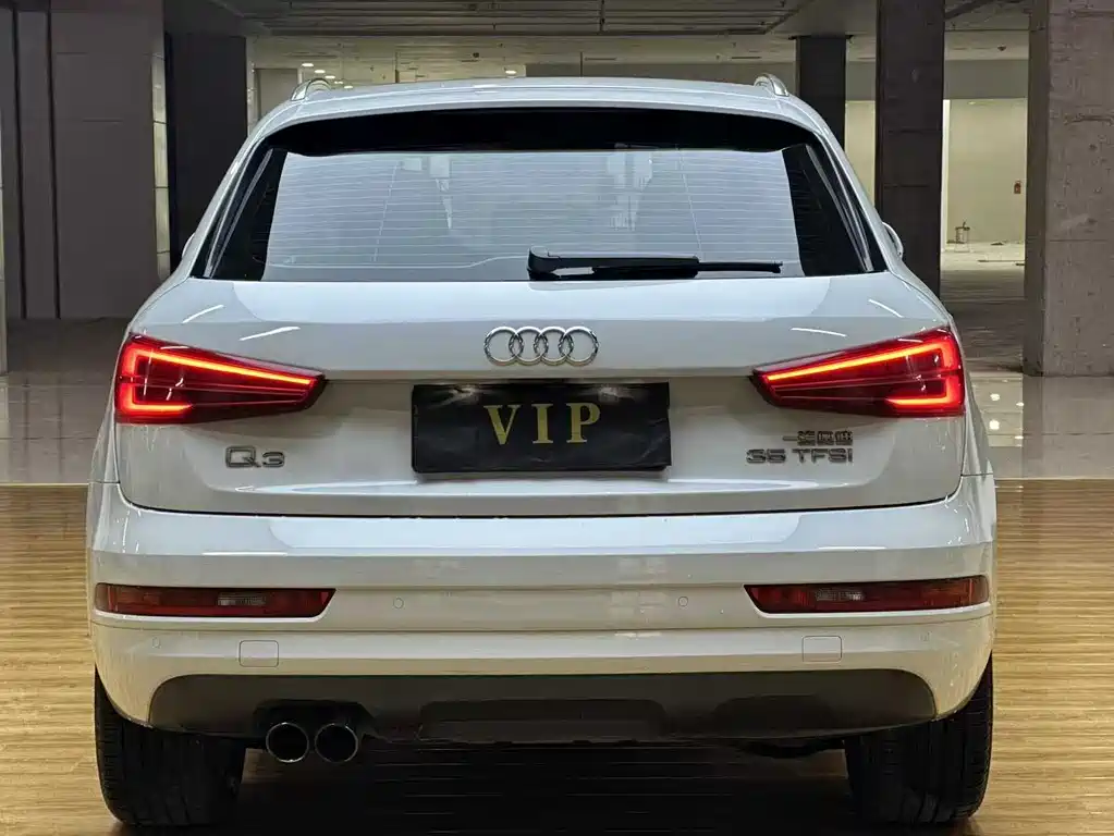 Audi Q3 2018 30th Anniversary Model 35 TFSI Fashion Model купить на сайте DeffCars