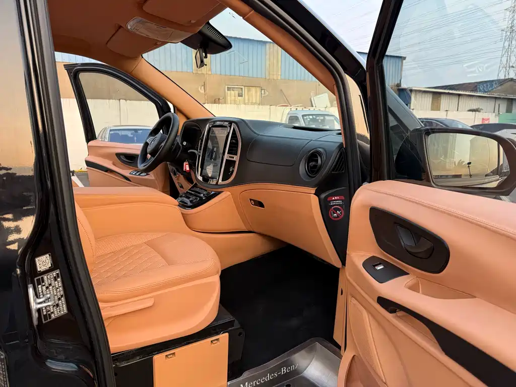 Vito 2021 2.0T Business Edition 7 seats купить на сайте DeffCars