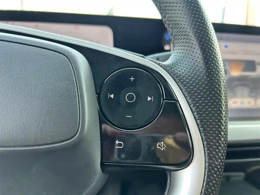 Xpeng P7 2022 model 480G+ купить на сайте DeffCars