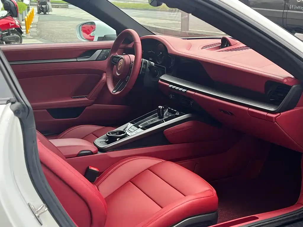 Porsche 911 2023 Carrera 3.0T купить на сайте DeffCars
