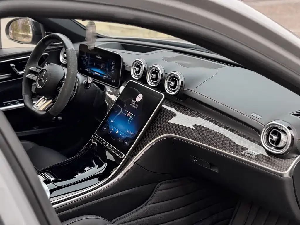 Mercedes-Benz C-Class AMG New Energy 2024 AMG C 63 S E PERFORMANCE F1 Special Edition купить на сайте DeffCars