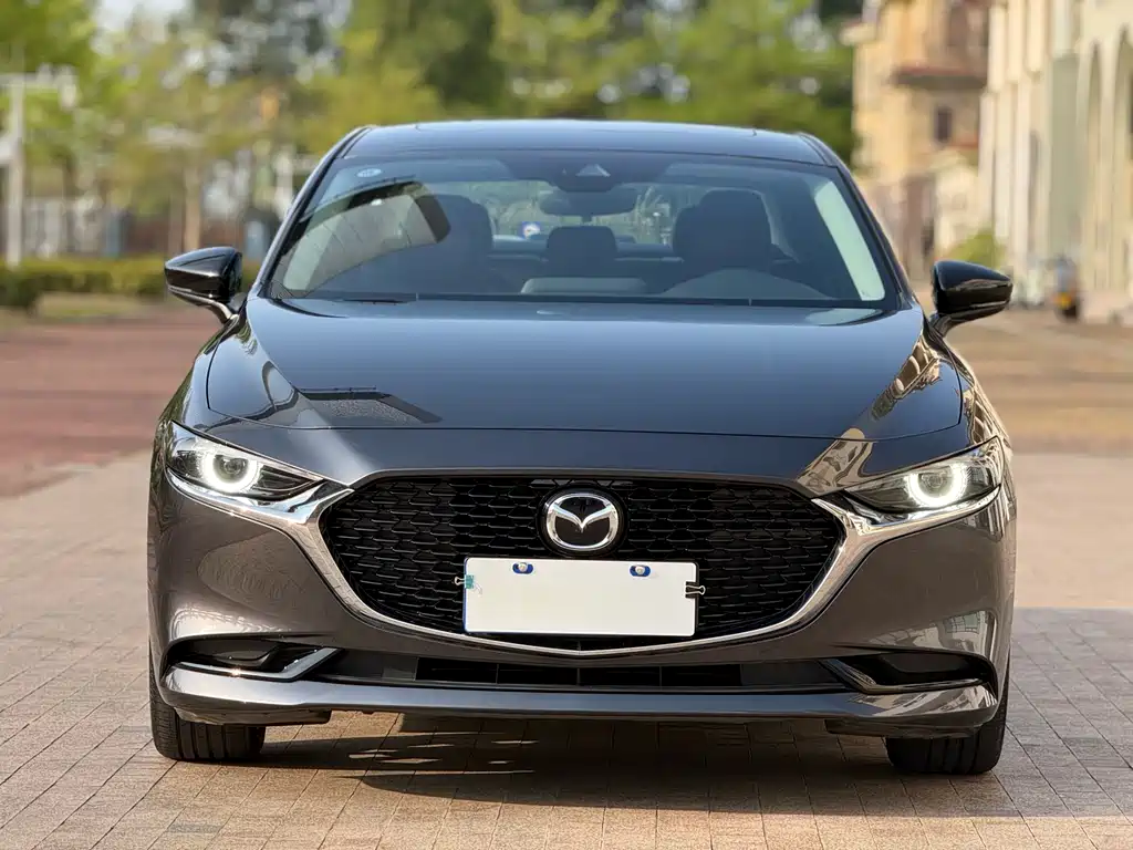 Mazda3 Angkesela 2023 2.0L Automatic Premium Edition купить на сайте DeffCars