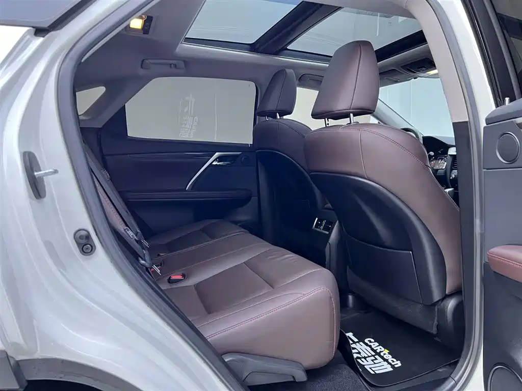 Lexus RX 2020 facelift 300 four-wheel drive elegant version купить на сайте DeffCars
