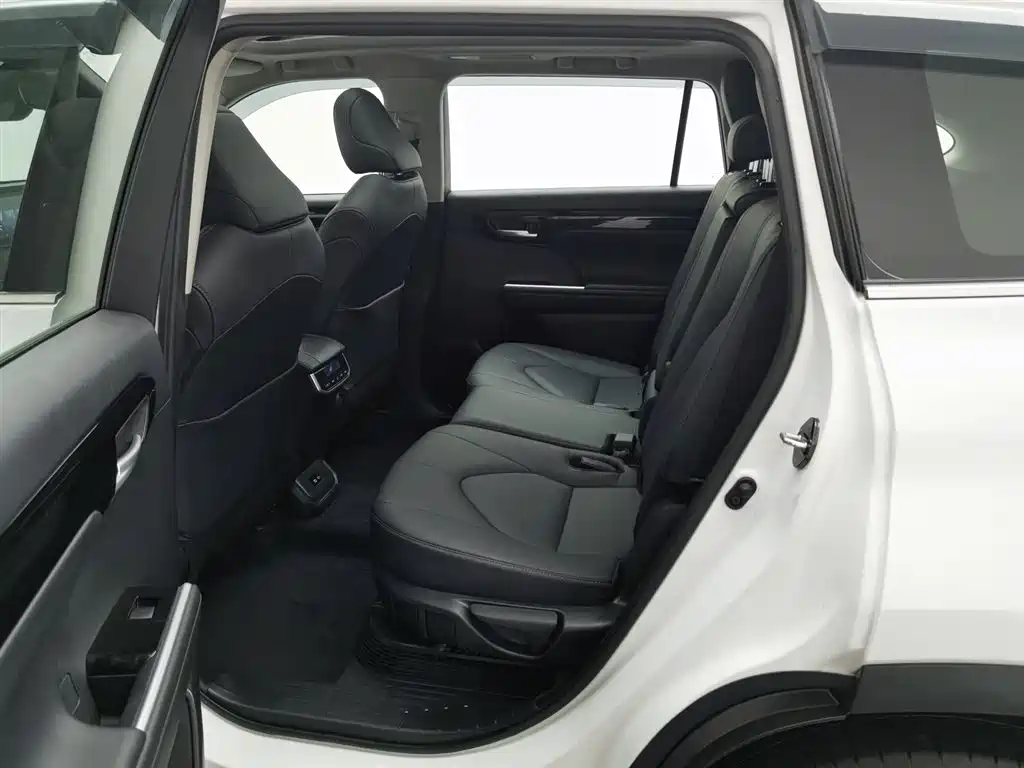Highlander 2023 2.5L smart electric hybrid dual-engine four-wheel drive luxury version 7 seats купить на сайте DeffCars