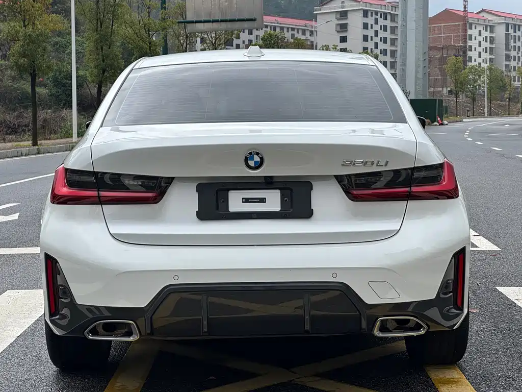 BMW 3 Series 2024 320Li M Sports Package купить на сайте DeffCars