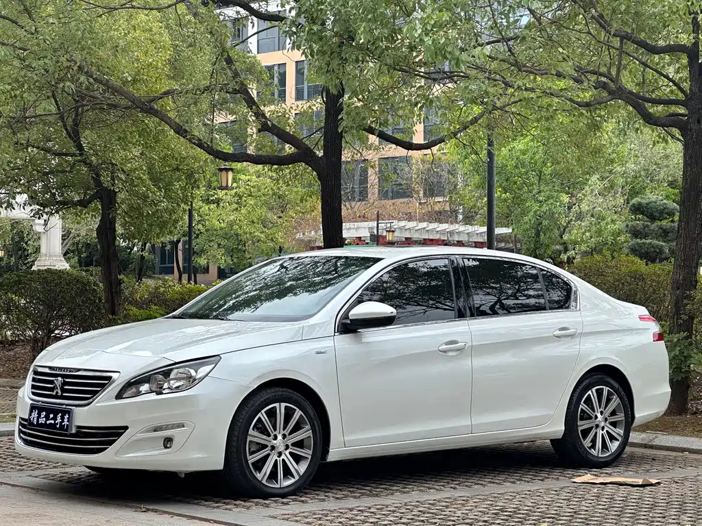 Peugeot 408 2016 1.6T automatic luxury version купить на сайте DeffCars