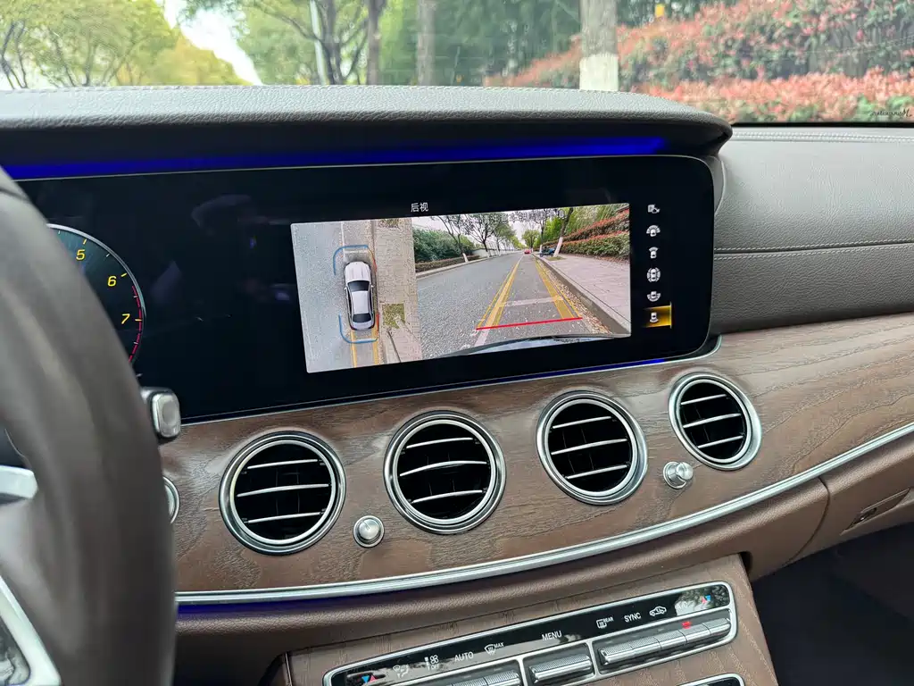 Mercedes-Benz E-Class 2021 E 300 L Luxury Model купить на сайте DeffCars