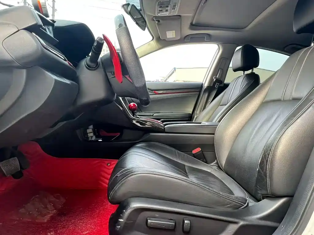Civic 2016 220TURBO CVT Premium Edition купить на сайте DeffCars