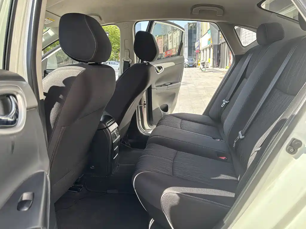 Sylphy 2022 Classic 1.6XE CVT Comfort Edition купить на сайте DeffCars